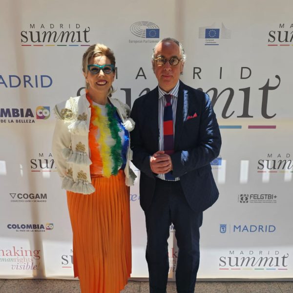 IMG_Marisol y el consul de Colombia